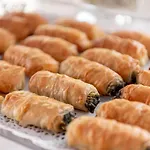 Makis Place