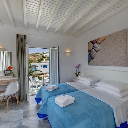 Otel Makis Place 3*