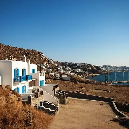 Makis Place 3* Tourlos