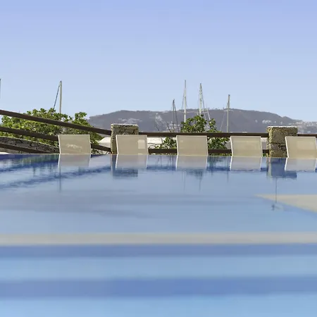 Hotel Makis Place Tourlos