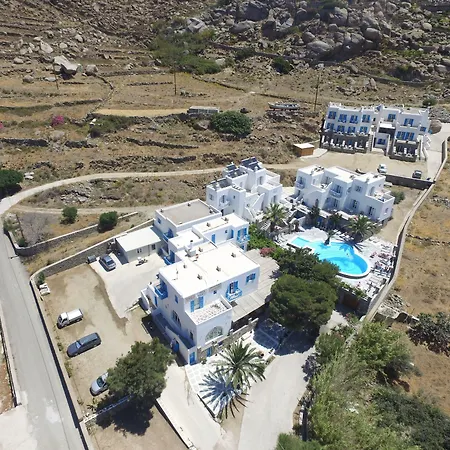 Makis Place Hotel Tourlos