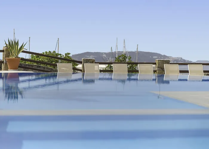 Hotel Makis Place Tourlos