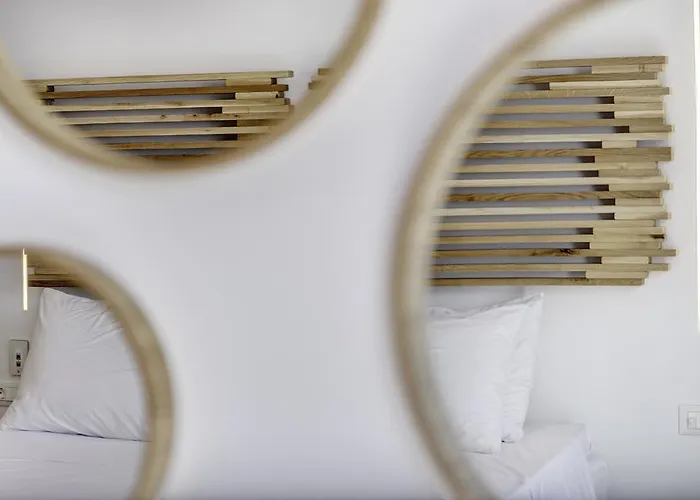 Makis Place Hotel Tourlos